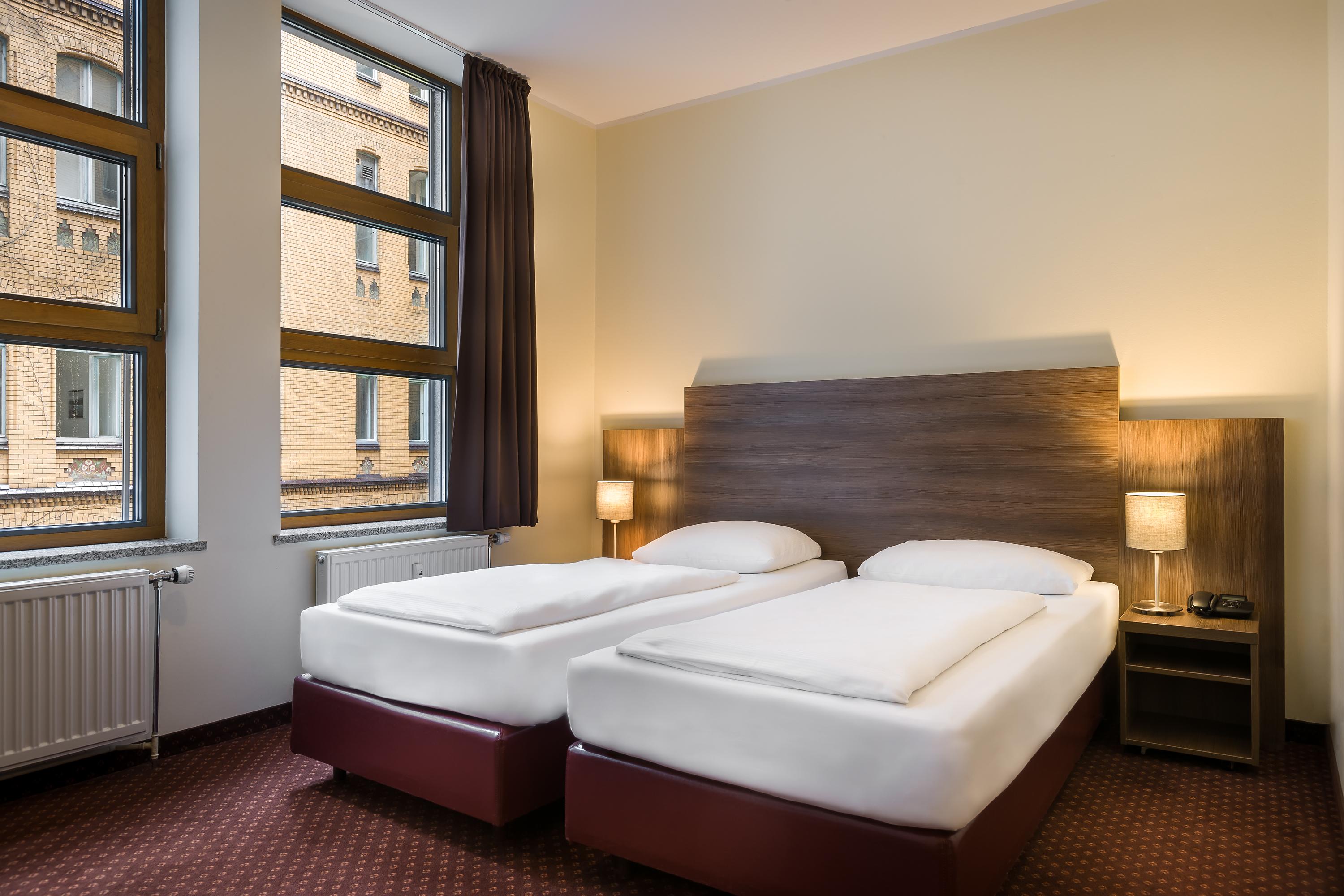 Garner Hotel Berlin - Schoeneberg By Ihg Bagian luar foto