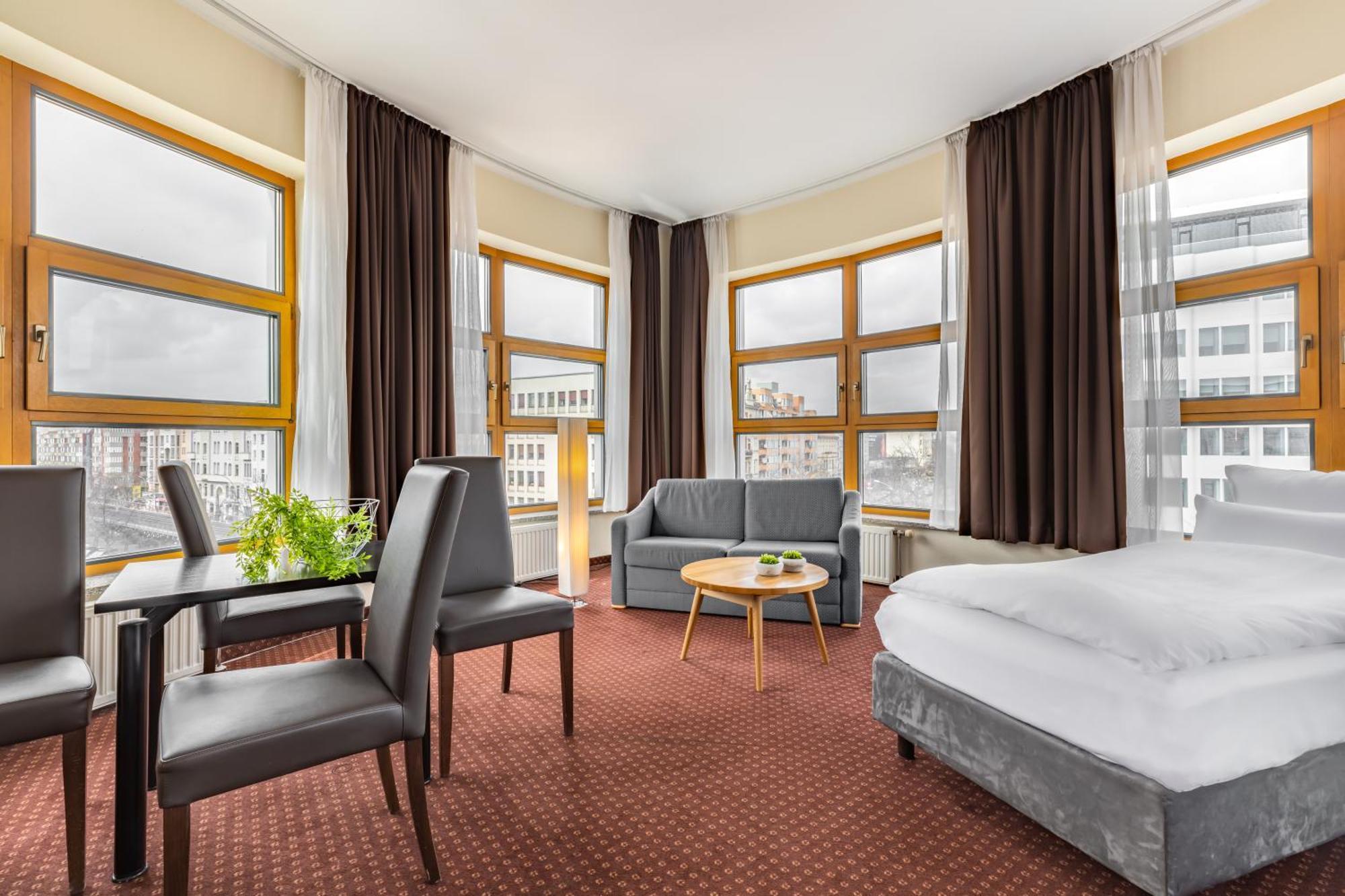 Garner Hotel Berlin - Schoeneberg By Ihg Bagian luar foto