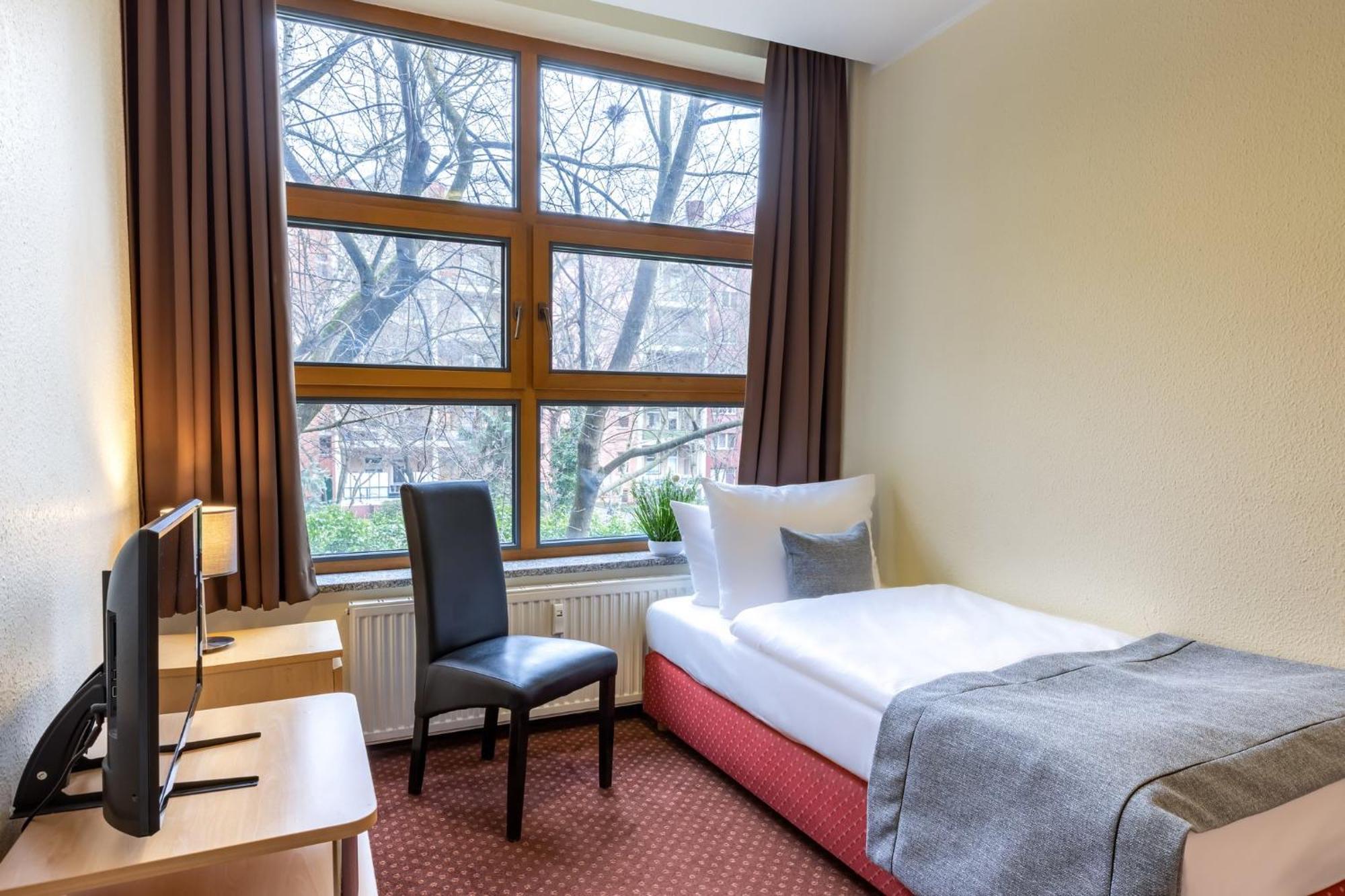 Garner Hotel Berlin - Schoeneberg By Ihg Bagian luar foto