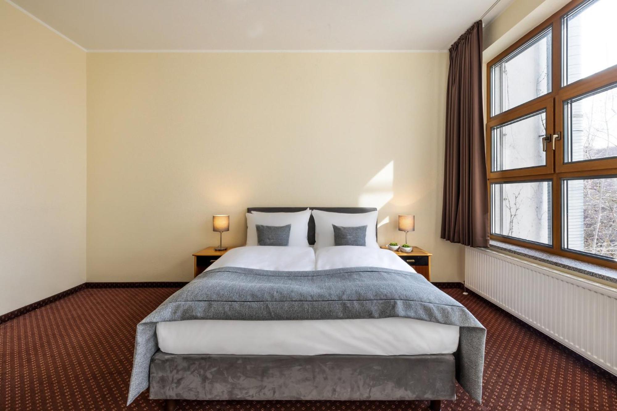 Garner Hotel Berlin - Schoeneberg By Ihg Bagian luar foto